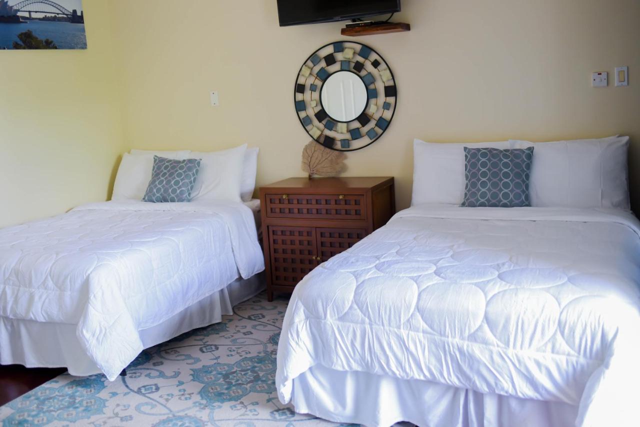 Blue Paloma Bed & Breakfast Лусеа Экстерьер фото
