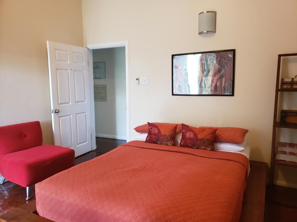 Blue Paloma Bed & Breakfast Лусеа Экстерьер фото